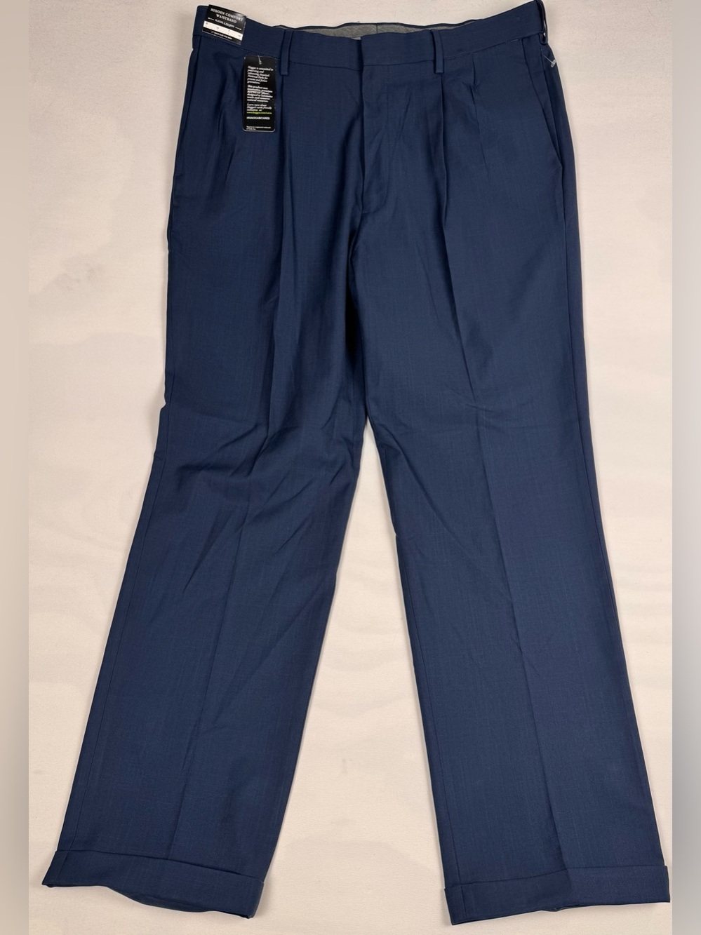 NWT Haggar Classic Pleat Expandable Waist Dress Pants Blue Men’s 36X32 MSRP $60
